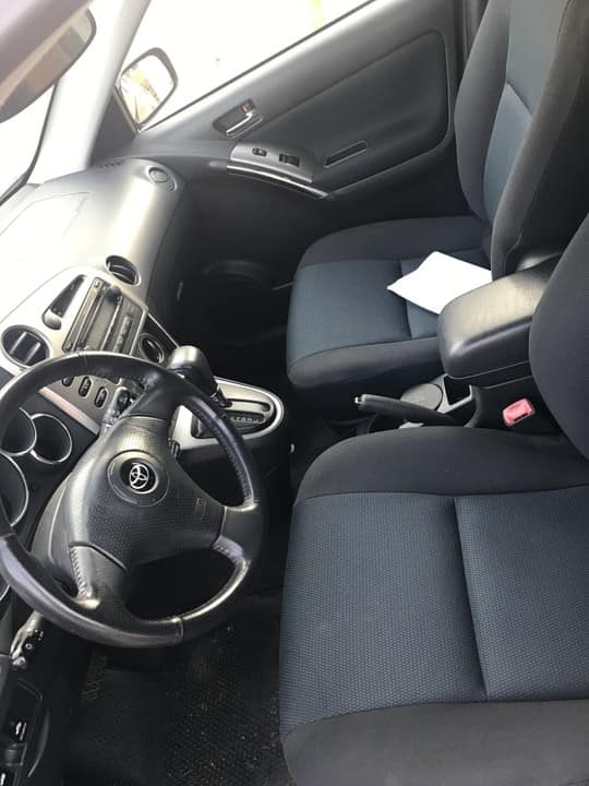 A picture of Toyota matrix 1.750 million 2347069120530