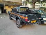 A picture of TOYOTA HILUX DABLE CABIN BEI