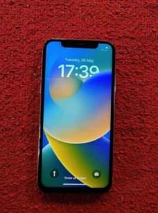 A picture of IPHONE X 64GB AT 380K QUICK DEAL