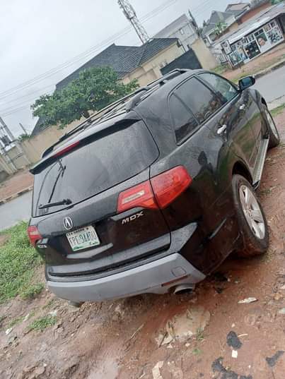 A picture of Acura MDX 08