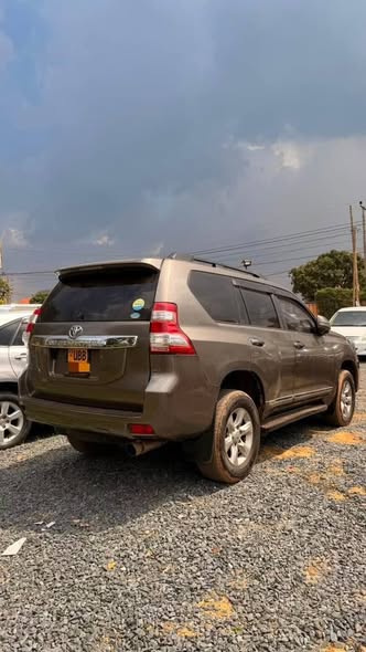 A picture of Land Cruiser TX model 2015 petroleum available for more information