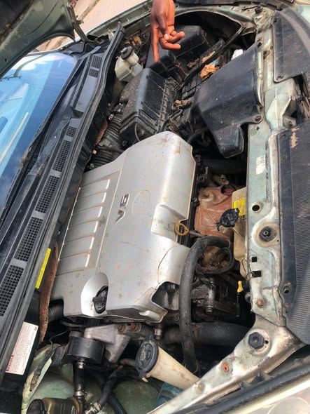 A picture of 2008 Toyota sienna pls call 09060310200