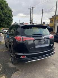 A picture of Toyota RAV4