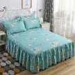 A picture of Bed cover