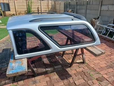 bakkies A.