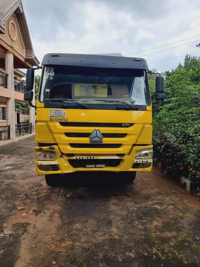 A picture of Clean Howo Truck For Sale Just Landed Price 38m Buy