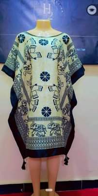 A picture of Lose dress