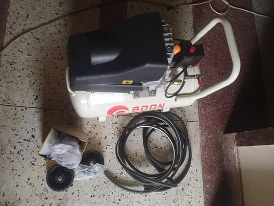 A picture of Gender router circular saw jigsaw compressor vinauzwa