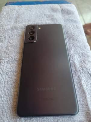 samsung s21