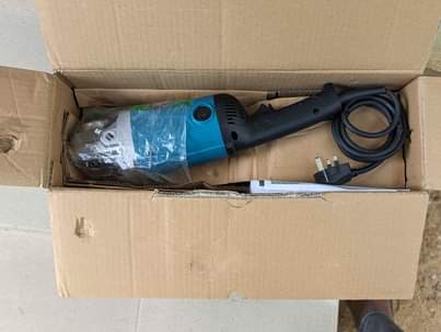 A picture of ANGEL GRINDER MAKITA 230mm 9 Full box