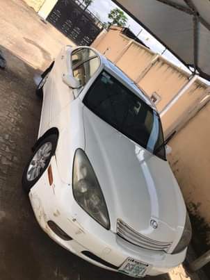 A picture of Lexus IS330 l Mowe