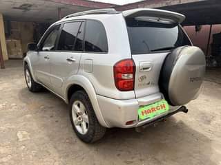 A picture of Toyota RAV4 2005 Model