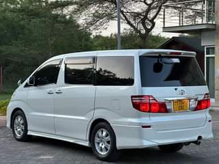 A picture of TOYOTA ALPHARD EB 20.8M