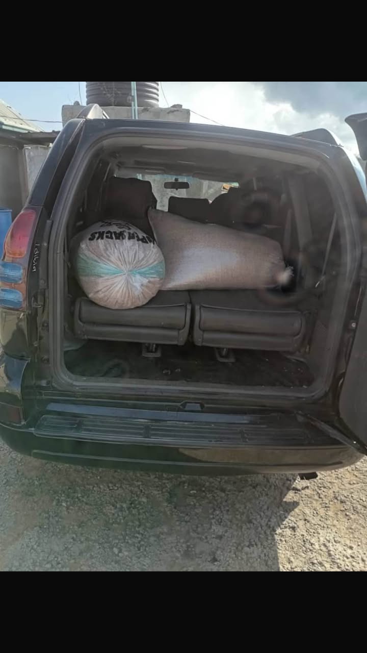 A picture of Toyota prado 2007