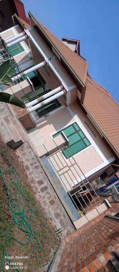 self compound houses