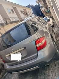 A picture of Good deal Clean 2008 Mercedes Benz Ml350 Full option Toks
