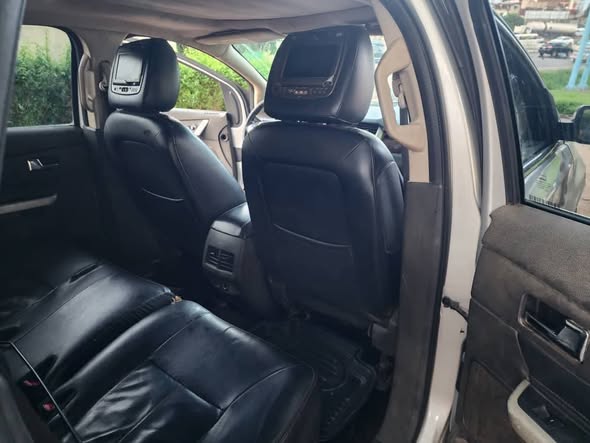 A picture of Ford edge 2014 limited edition