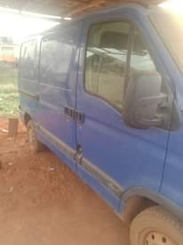 A picture of BUS