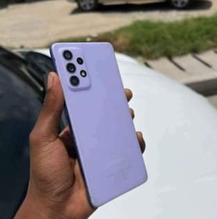 A picture of Samsung A52 128GB 6GB