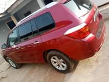 A picture of Toyota Highlander 2008