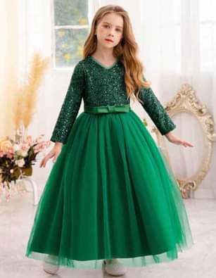 A picture of Girls birthday dresses