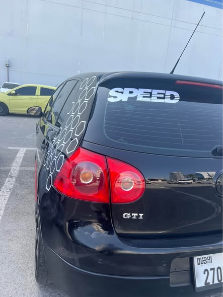A picture of Volkswagen Golf GTI