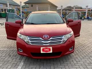A picture of Foreign used Toyota venza 012