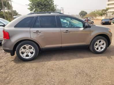 A picture of 2015 Ford Edge 4months used 9 8M Abuja deal 08132662602