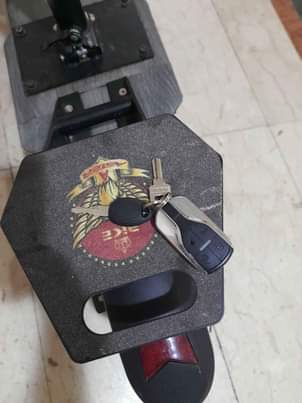 A picture of electric scooter aster bike