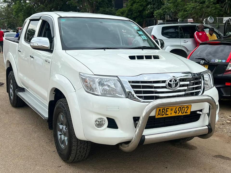 used toyota hilux