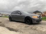 A picture of Awoof deal 2011 BMW 3 series first body money needed
