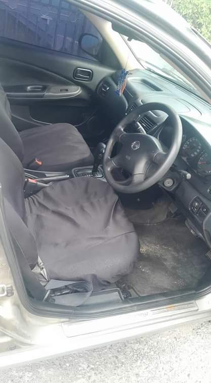 saloon cars