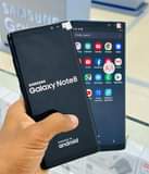 A picture of Samsung note 8
