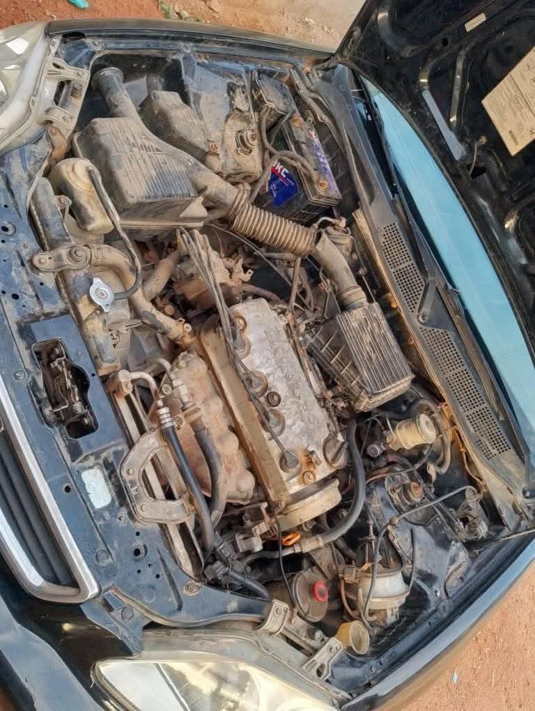 A picture of 1998 Honda civic