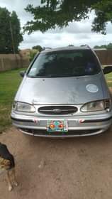 A picture of Ford Galaxy 1999 model