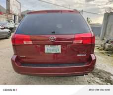 A picture of Hurry up now Morning deal Toyota sienna 2006 model With
