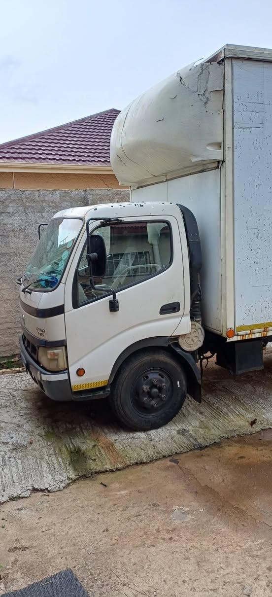 toyota dyna