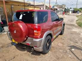 A picture of Rav 4 kill time Bei 6.8M Full documents Ac 0713020919