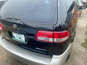 A picture of KB AUTOs YEAR 2000 model Toyota Sienna Sound V6 Engine