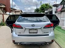 A picture of RX350