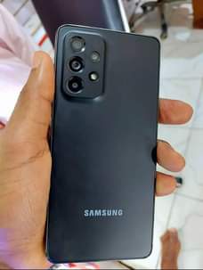 A picture of SAMSUNG A53