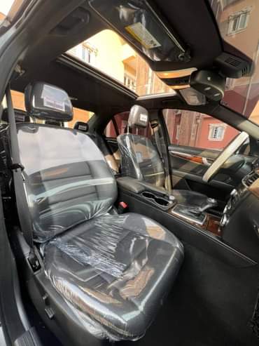 A picture of 2013 few months used Mercedes Benz C350 Tokunbo Std 13m