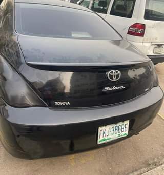 A picture of Toyota solara 2007