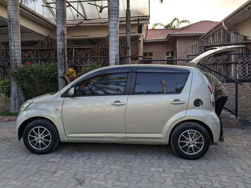 A picture of TOYOTA PASSO