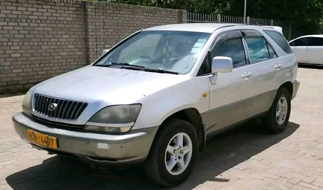 used toyota harrier