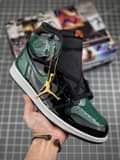 A picture of Sneakers
