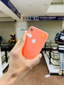 A picture of iPhone xr 850k 0752247673
