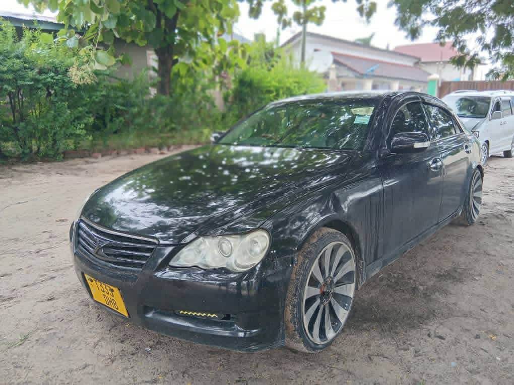 A picture of TOYOTA MARK X