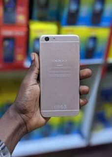 A picture of OPPO F1s INTERNAL 64GB RAM 4 PRICE 85 000 0786817551