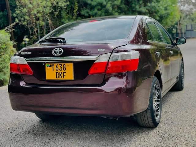 A picture of Toyota Allion